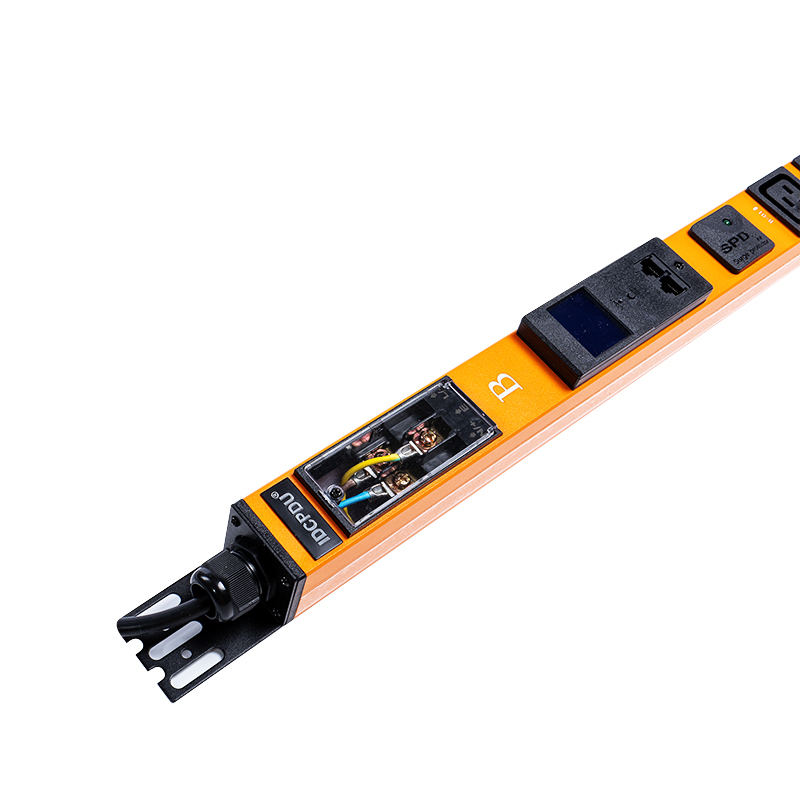 22 ช่อง IEC C13 IEC C19 1.5U ป้องกันไฟกระชาก PDU แนวตั้งติดตั้ง Hot Swappable RS485 เมตรติดตั้ง Rack PDU