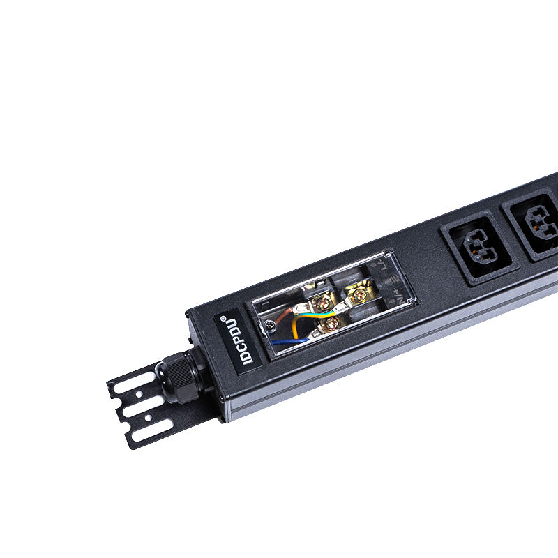 16 ช่อง IEC C13 C19 & US ซ็อกเก็ต 1.5U Liquid Magnetic Circuit Breaker แนวตั้ง TCP/IP สมาร์ท Rack PDU