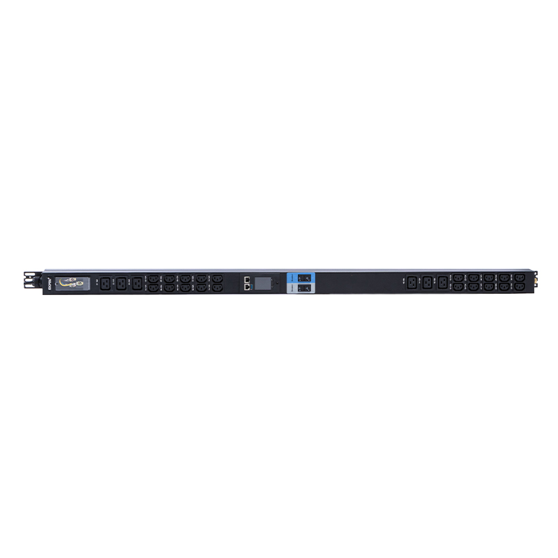 TCP/IP ชั้นวางอัจฉริยะ PDU 26 ช่อง IEC C13 /C19 1.5U เบรกเกอร์แม่เหล็กเหลวแนวตั้ง