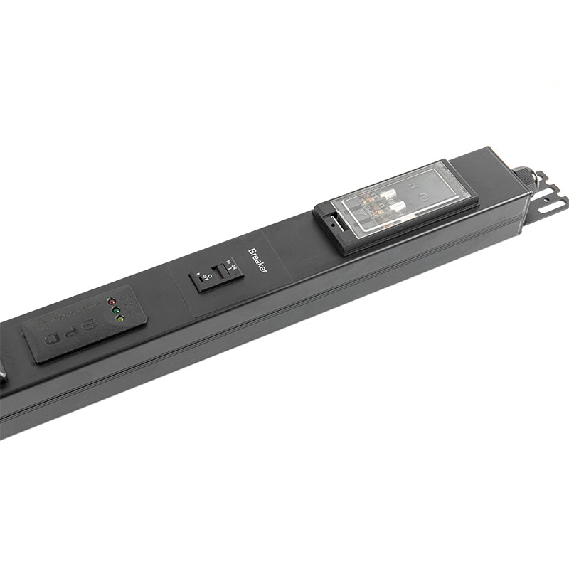 19-Outlet C13 C19 เบรกเกอร์แนวตั้ง 3 SPD Switched Rack Pdu